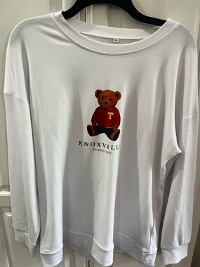 Tennessee White Graphic Tee with Bear Detail